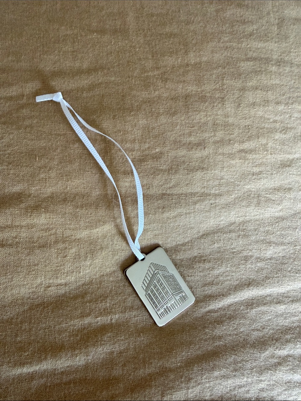 Tiffany & Co Landmark silver tone Charm - Picture 1 of 3